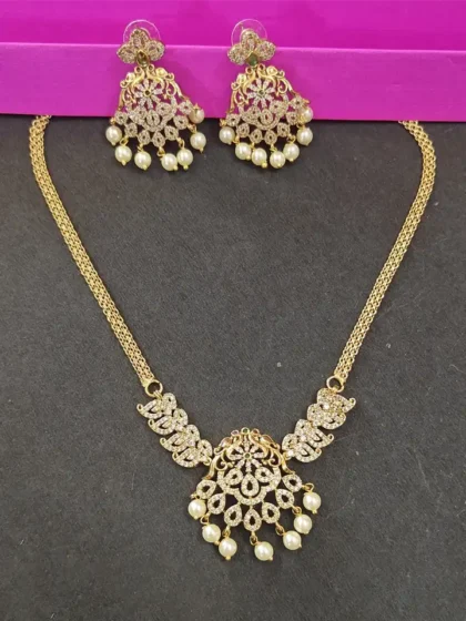 Traditional AD Pendant Set