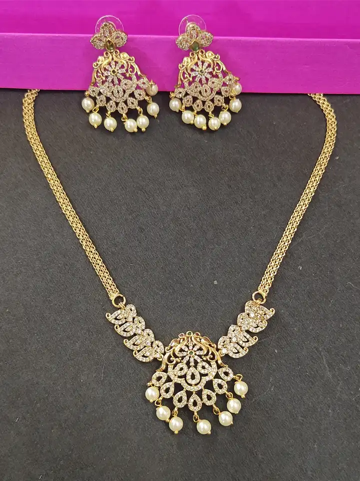 Traditional AD Pendant Set