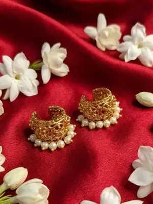 Pearl Drop Ear Cuff cover